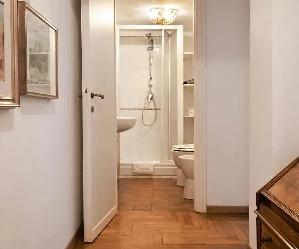 Trevi Fountain * Rom